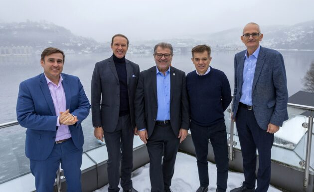 Parat entra a far parte del Babcock Wanson Group